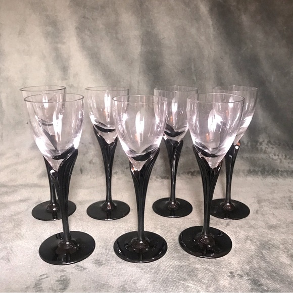 Cordial glasses / Small Wine Glasses / sherry glass Black Petal Stem 5.5” - Picture 1 of 16